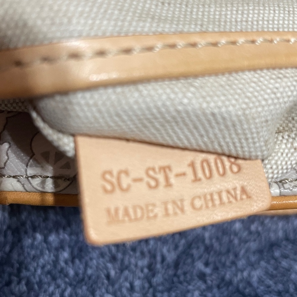 Celine PVC Handbag - Picture 14 of 15